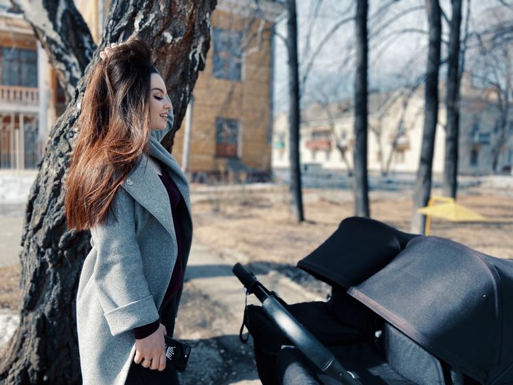 Двойняшкам 03.04.2020. 6месяце?
