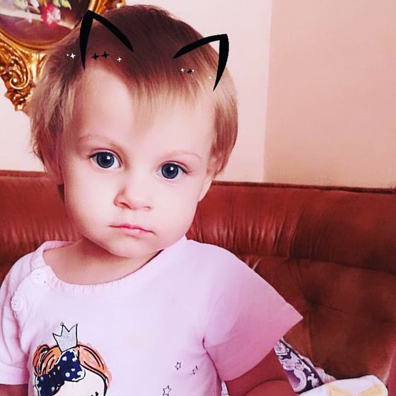 Большой палец тащит в
