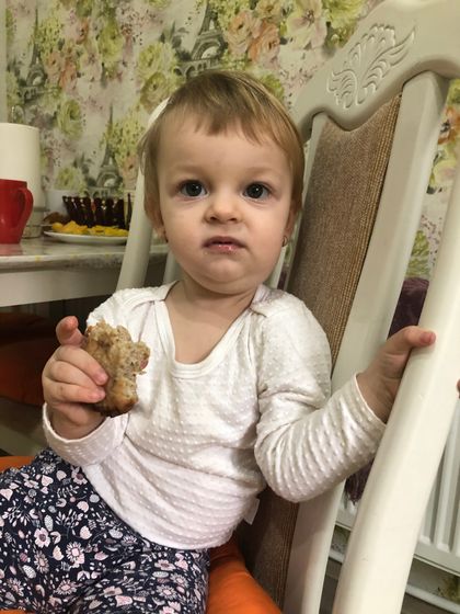 У ребенка опухла шея.Вот