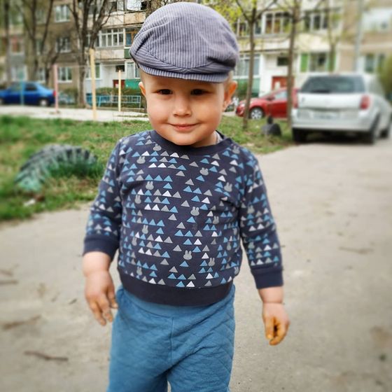 Год меня тут на было