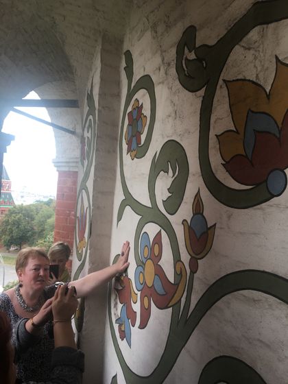 Побывать в Москве и