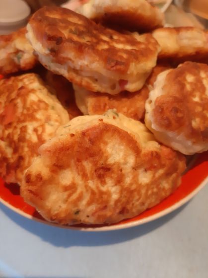 Микс пиццы и оладушек