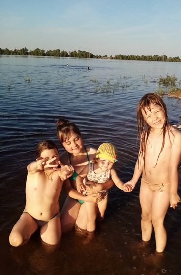 И пусть весь мир