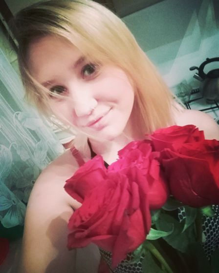 Цветы должны быть без