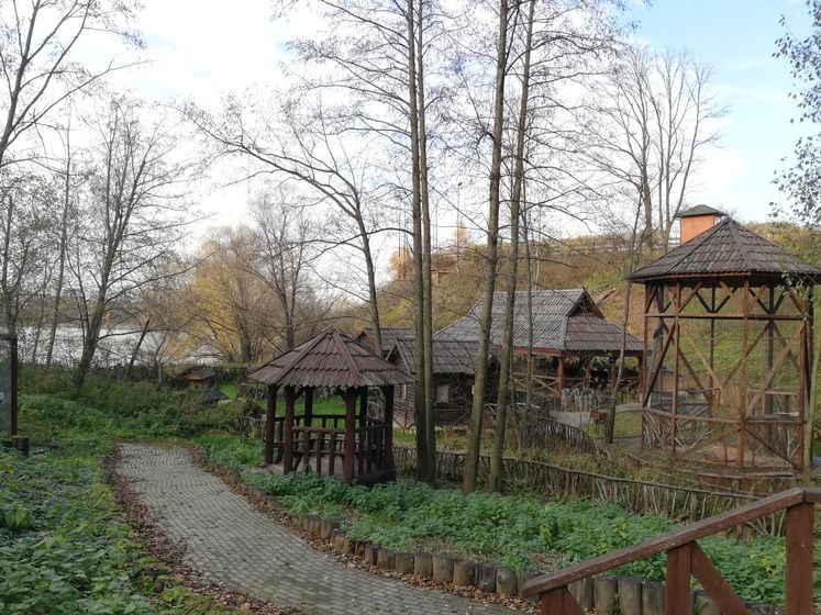 Тёплый день в усадьбе Орлово