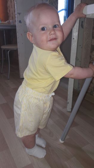 10 месяцев сыночку,скоро годик...с