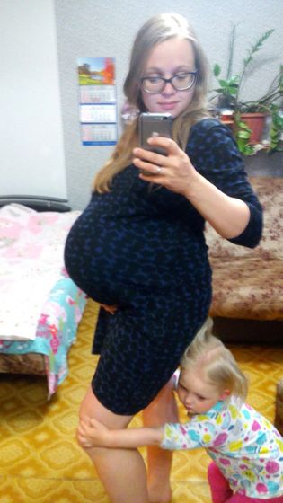 Фотоистория пузика с двойней=)