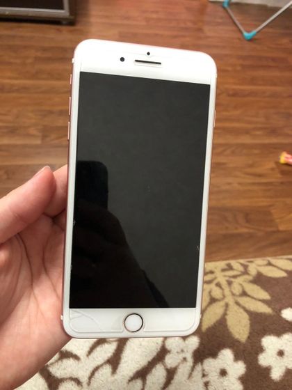 Продаю свой IPhone 7+