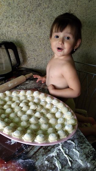 Помощница мамина????