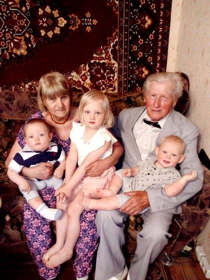 Тур по родне с 3 маленькими детьми. Самолет+поезд.