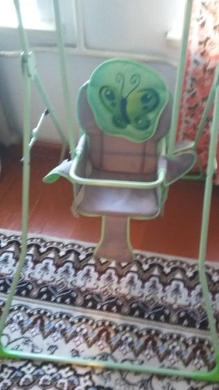 Качеля Может у