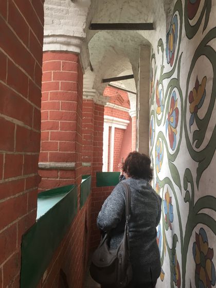 Побывать в Москве и