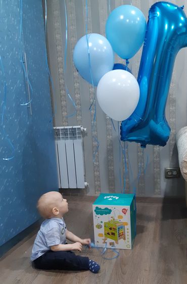 12 месяцев.