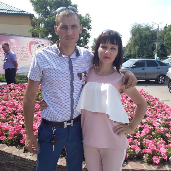 Смотрю на фото и не верю, уже за плечами 9 лет брака
