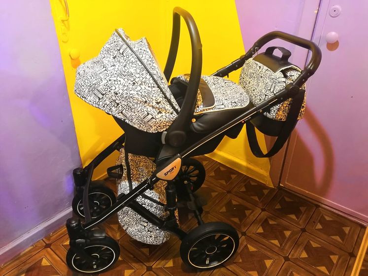 Продам коляску Anex Sport 3 в 1 состояние идеальное
