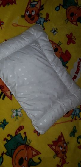 Девочки , какие подушки