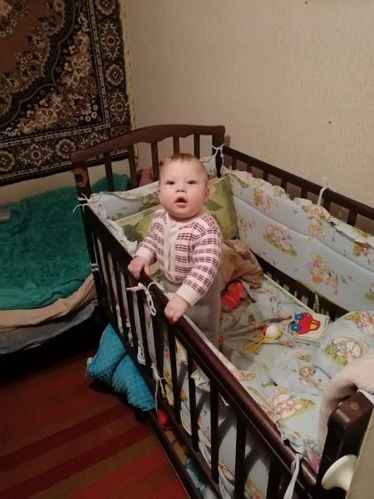Такие большие уже.
