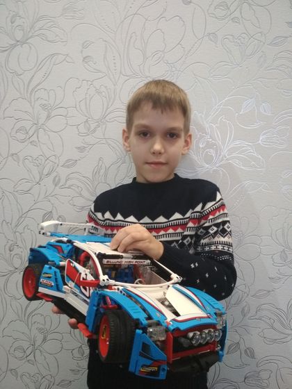 Новогодние праздники и подарки, 2020.