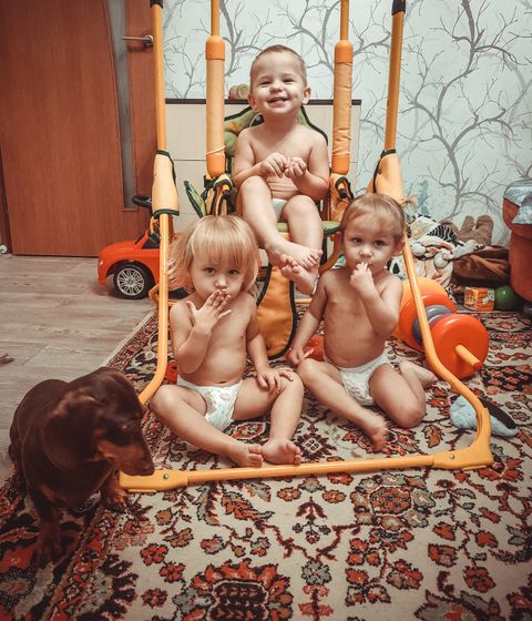 🥳 1 год 9