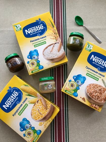 пюре Gerber и безмолочные кашки Nestle