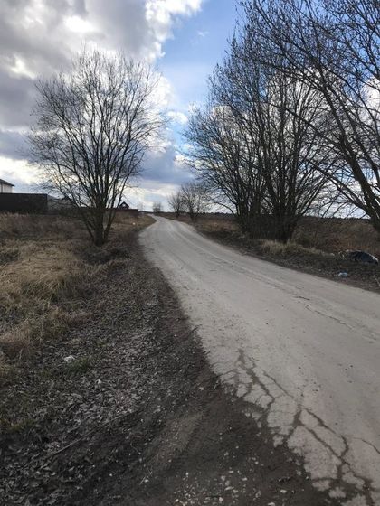 Продам земельный участок 11 соток ИЖС