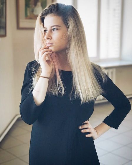 Год меня тут на было