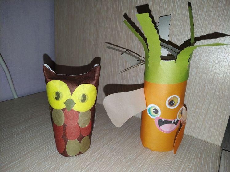 Творим))) Что-то Матвей делает