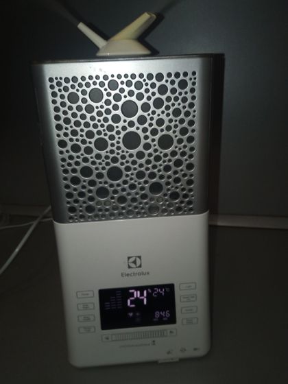 Увлажнитель воздуха ecoBIOCOMPLEX Electrolux EHU 3815D – полезный и эффективный подарок с огромным количеством действительно по…