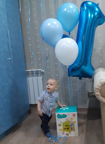 12 месяцев.