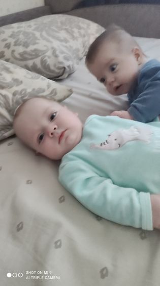 Полгода тройняшкам