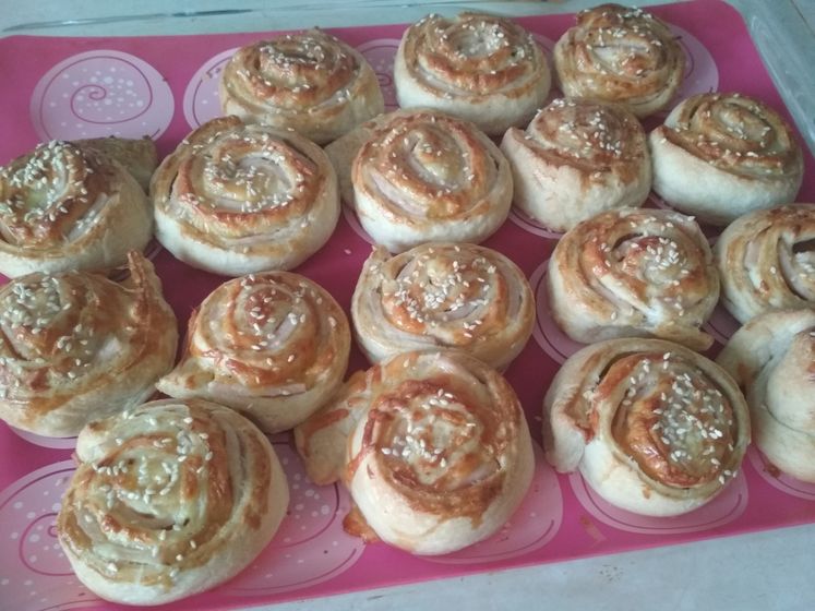 Дневник 8 - 12 апреля 2019. Прогулки, занятия, вкусняшки и поход в кино.