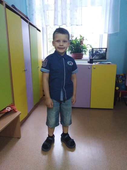 Вчера у старшего сына