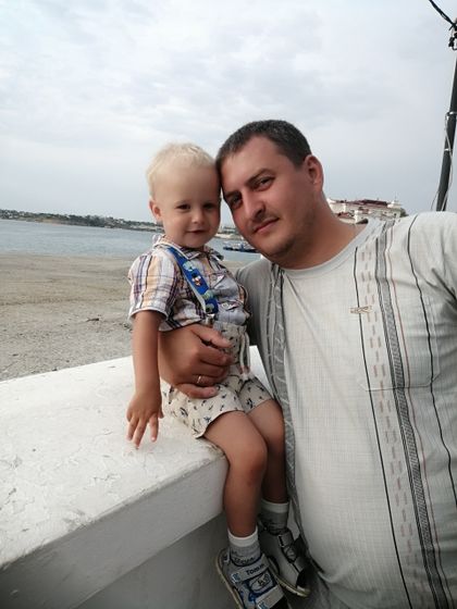 Сегодня нашему зайке 2