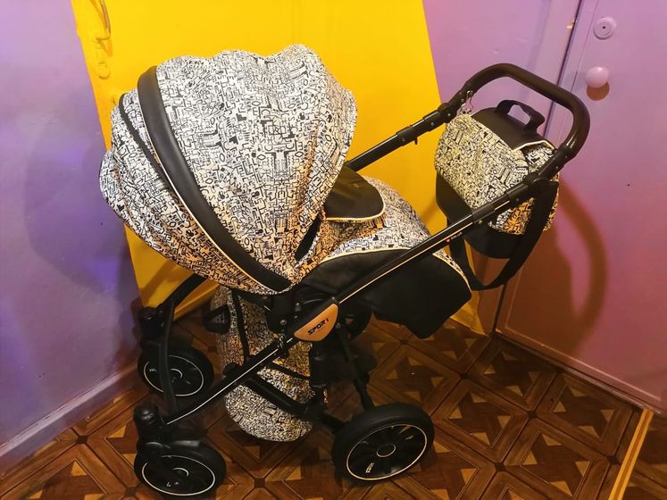 Продам коляску Anex Sport 3 в 1 состояние идеальное