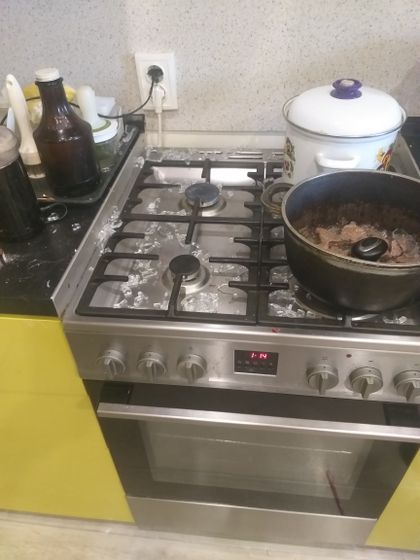 Крышка взорвалась