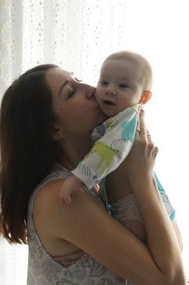 Половина первого я проснулась