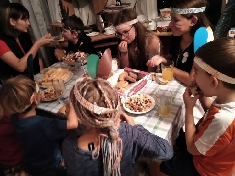 Индейская вечеринка😄