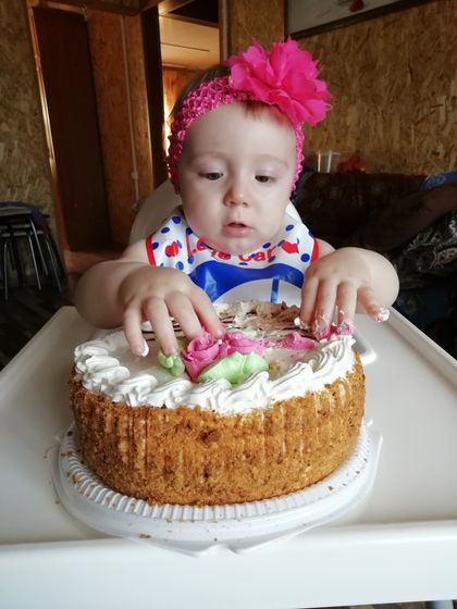 Арине 8 месяцев.