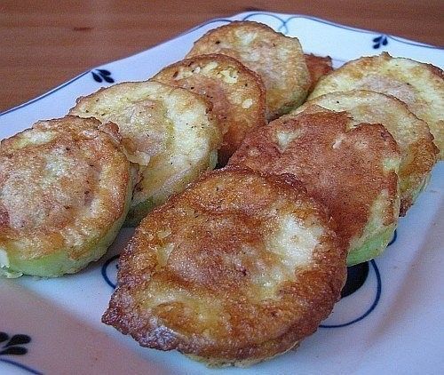 Кабачки с мясом в кляре