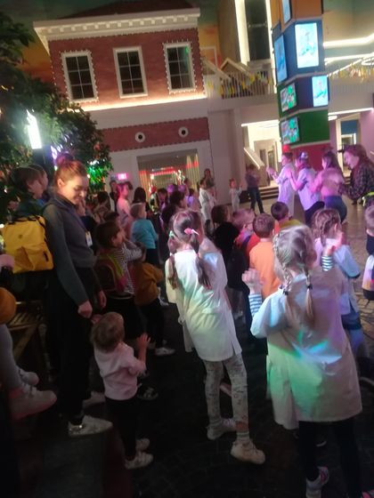 Город профессий Kids City ч.1