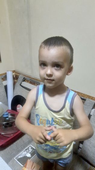 сильно похож?