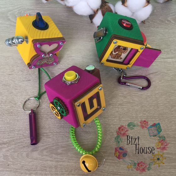 Игрушки ??