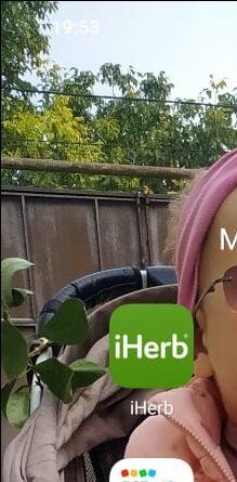 Девочки, у кого андроид.