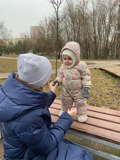 Продам комбинезоны зимние Gap.