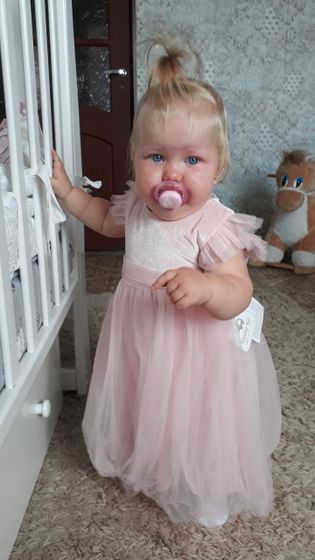 В чем были ваши девочки на 1 годик.
