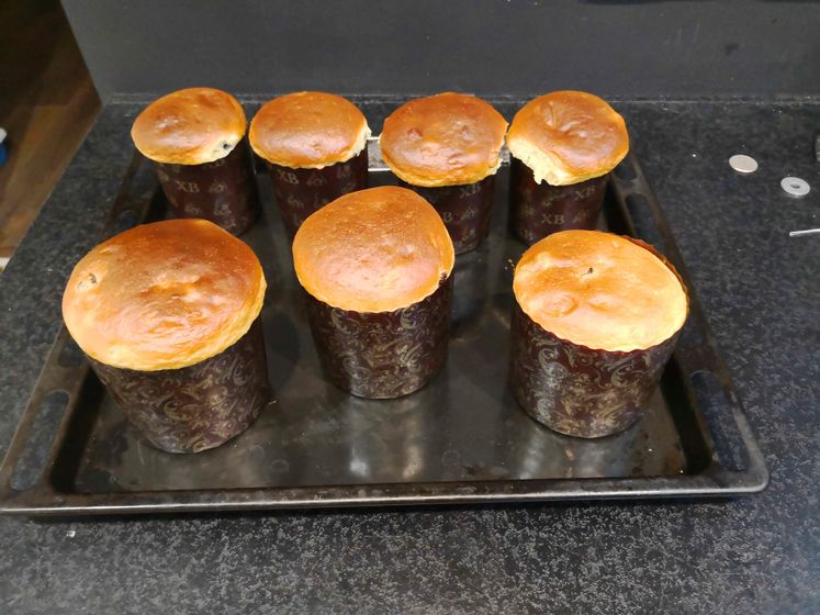Готовили сегодня, вкусные куличи.