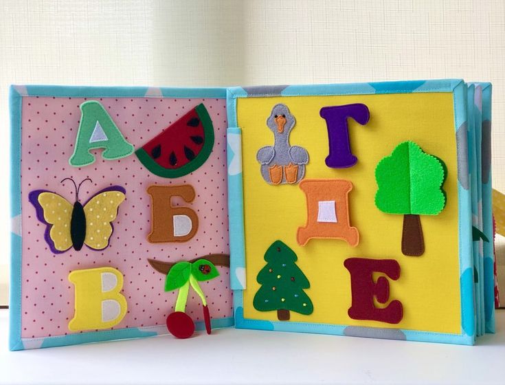 Развивающая книжка азбука.