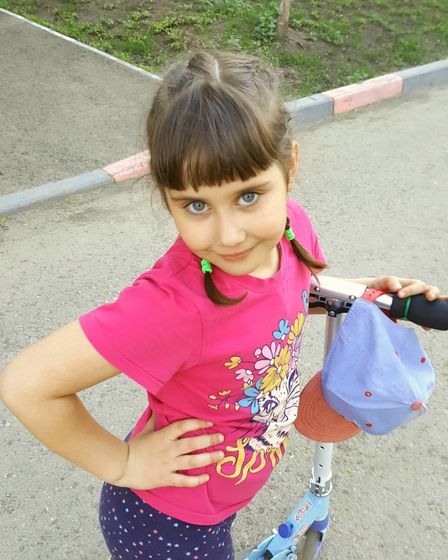 Мои девчули-лапотули!