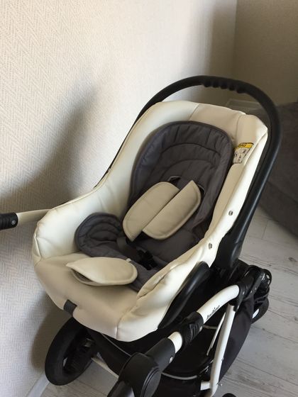 Воронеж. Продаю Коляску 3 в 1 Indigo 17 S+F, эко-кожа цвет белый