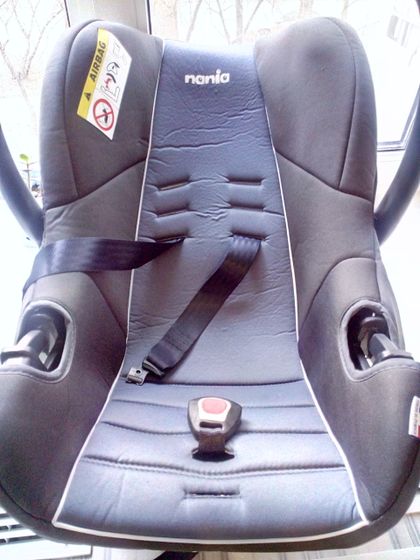 Продам детское автокресло 0+